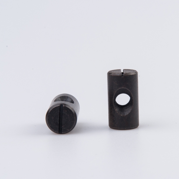 High Quality Zinc Plated Carbon Steel Slotted Barrel Nut 